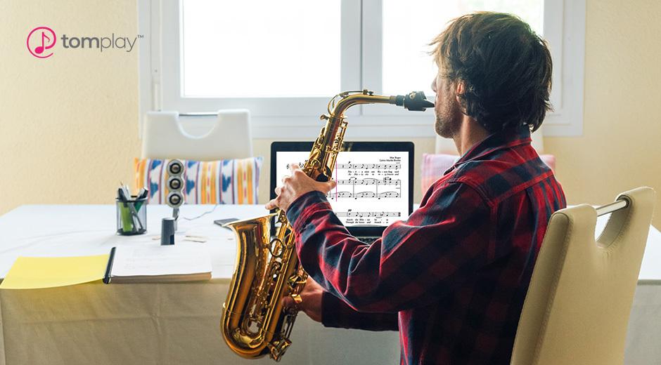 サックス初心者のための音の出し方：最初の音をステップごとに学ぼう