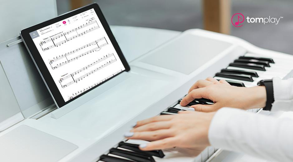 La guía completa de escalas mayores en el piano (con partituras y acompañamientos de audio).